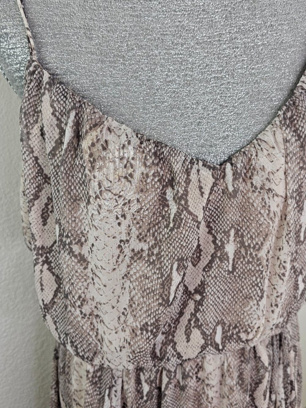 Banana Republic Snakeskin Print Knee Length Dress Size Large - Picture 4 of 8